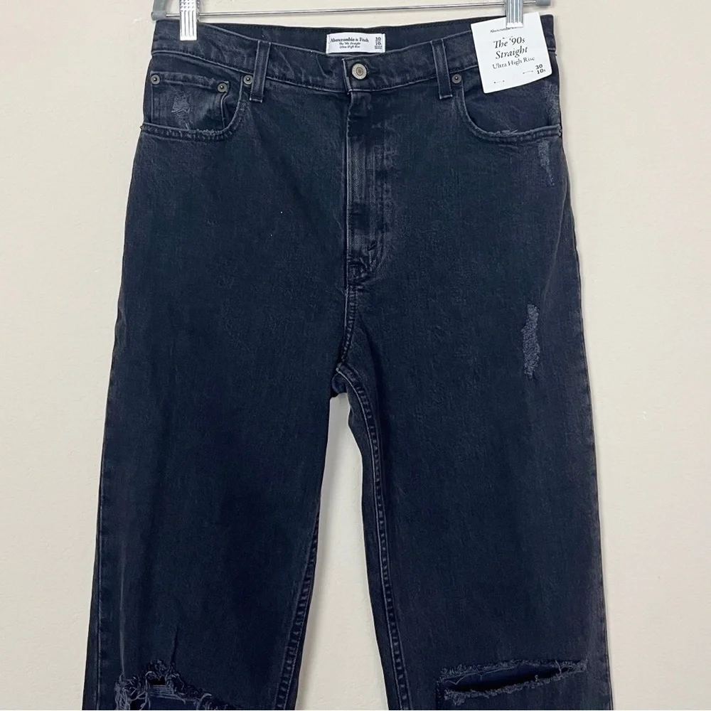 Abercrombie & Fitch A&F The 90’s Straight Ultra‎ High Rise Black Jean Size 30 L